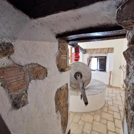 Bed & Breakfast L'aranceto Piano di Santa Laura